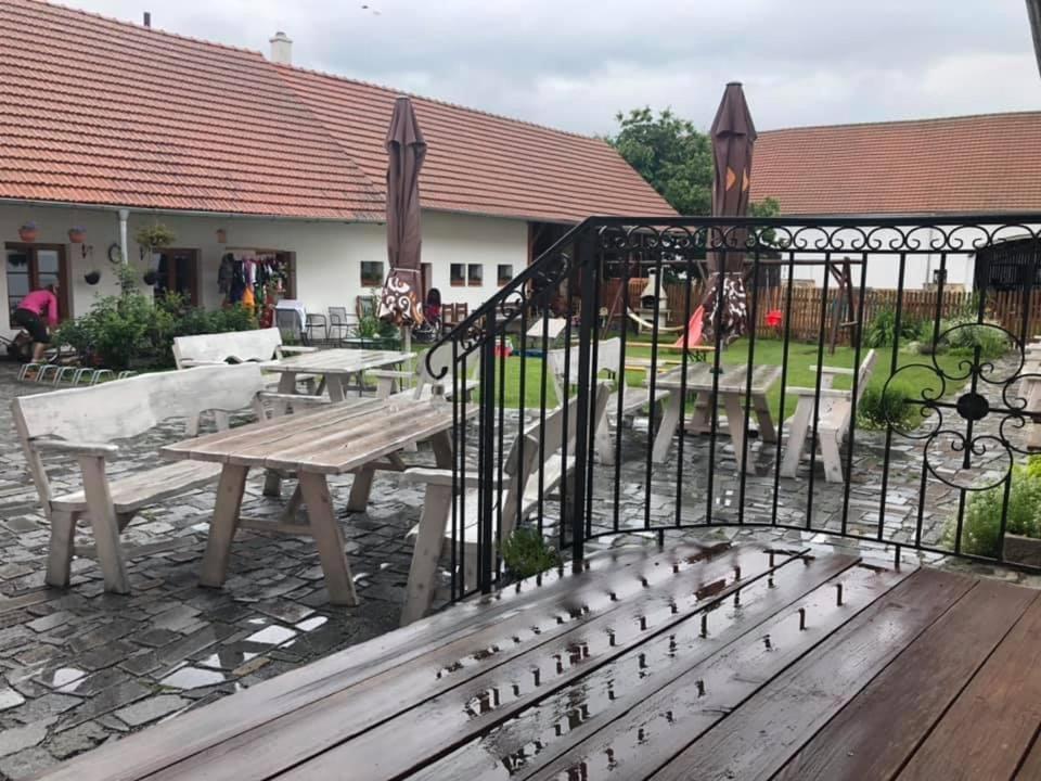 Hluboká nad Vltavou 酒吧农舍旅馆酒店 外观 照片